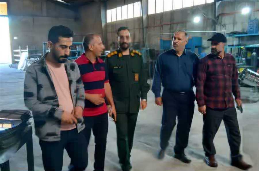 سپاه در کنار تولید